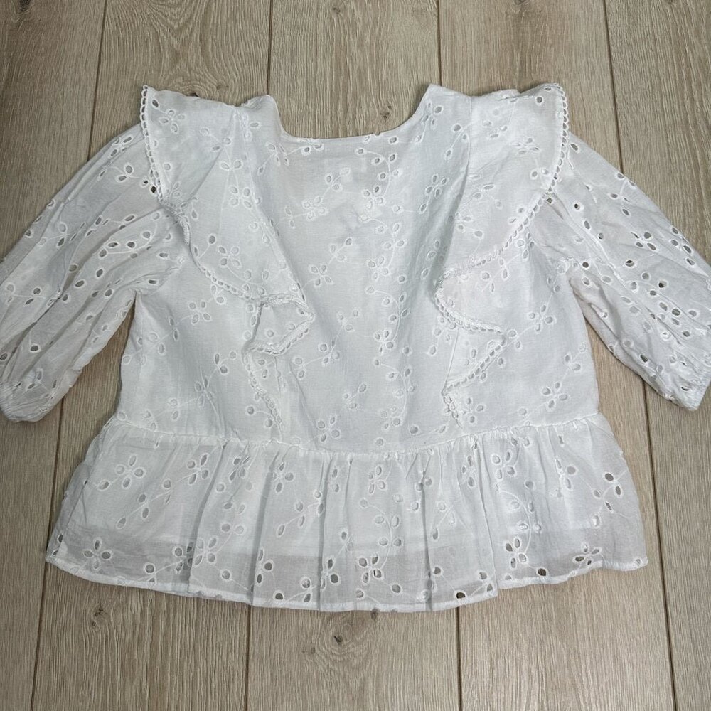 NWT &merci White Eyelet Top Size Large - Picture 2 of 5